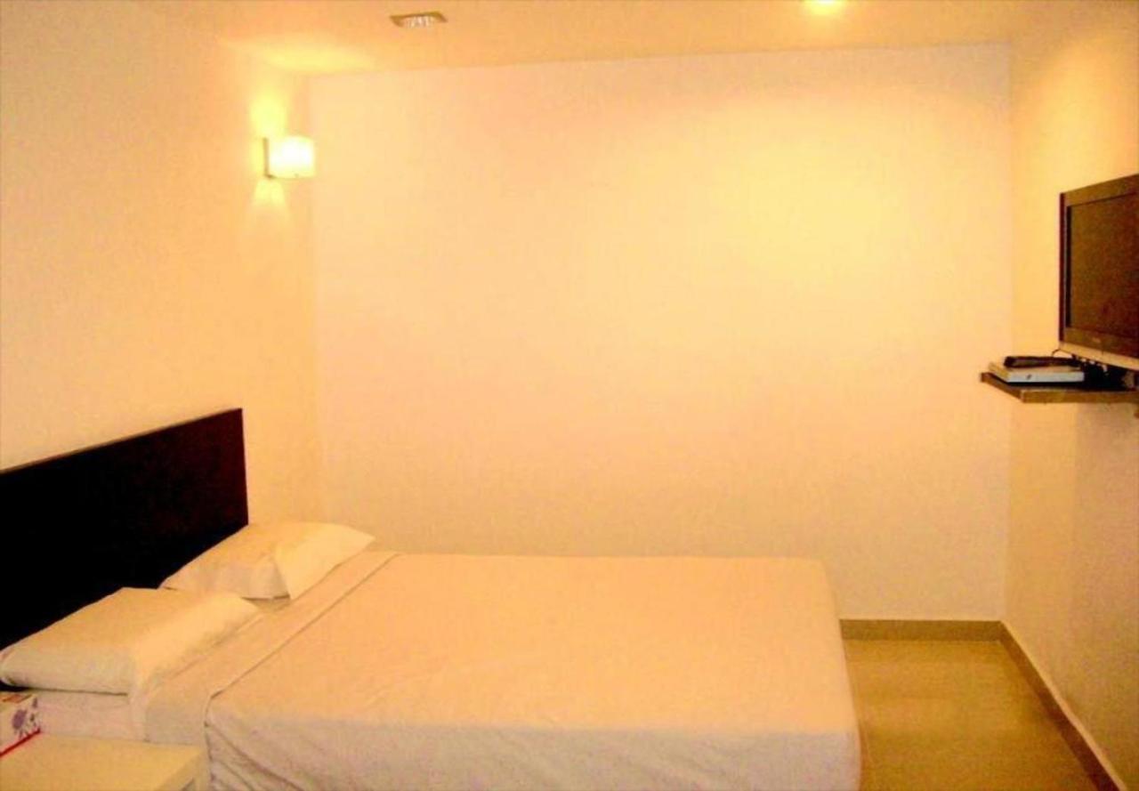 Time Hotel *